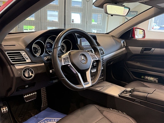 Mercedes-Benz E200 7 of 28