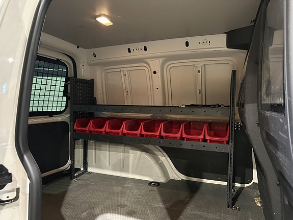 Volkswagen Caddy 17 of 18