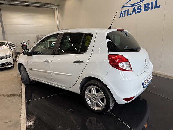 Renault Clio 3 of 12