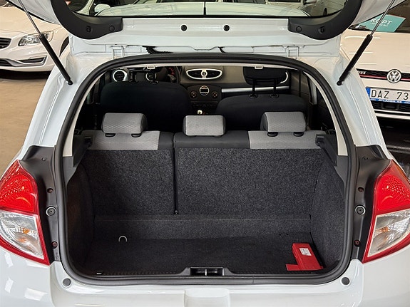 Renault Clio 5 of 12
