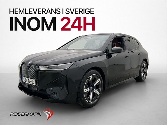 BMW iX 4 of 30