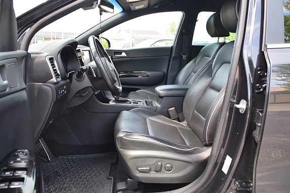 Kia Sportage 9 of 28