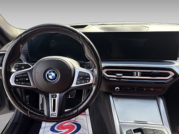 BMW i4 14 of 19