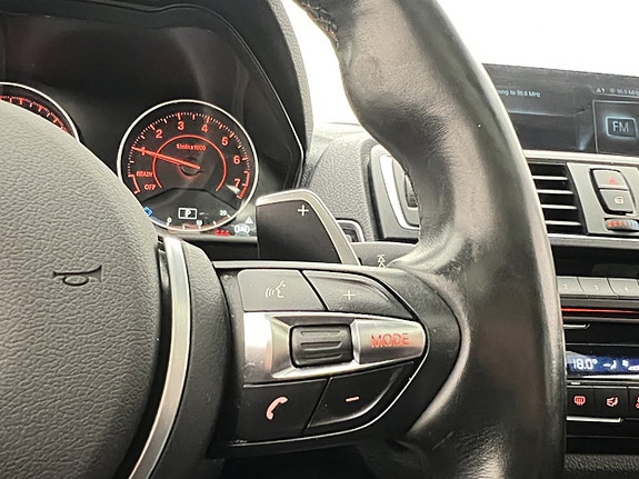BMW M140i 17 of 30
