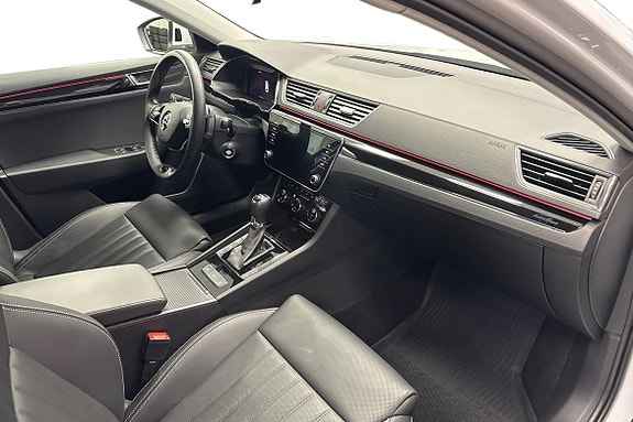 Skoda Superb 10 of 24