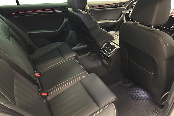 Skoda Superb 11 of 24