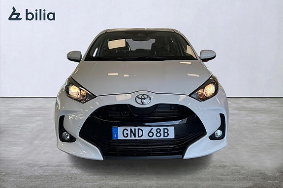 Toyota Yaris 6 of 21