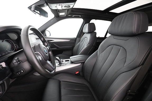 BMW X5 11 of 30