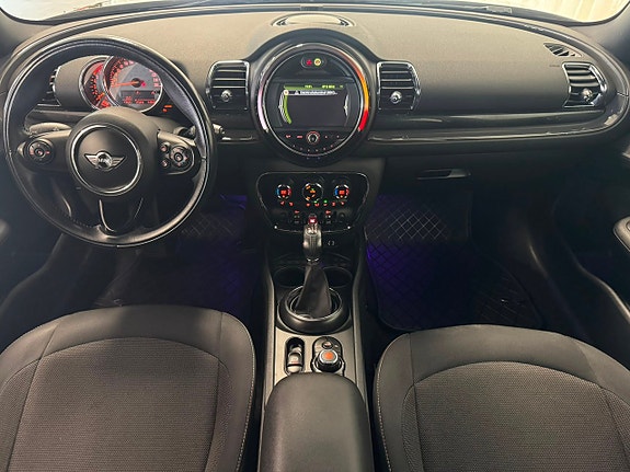 MINI Clubman Cooper D 12 of 27