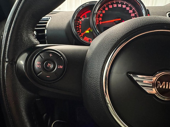 MINI Clubman Cooper D 26 of 27