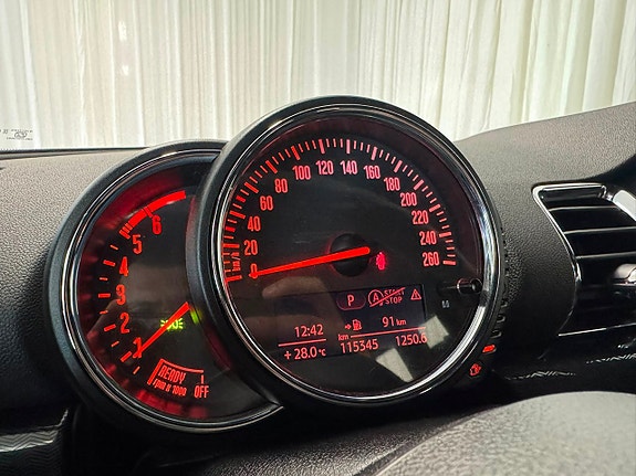 MINI Clubman Cooper D 11 of 27