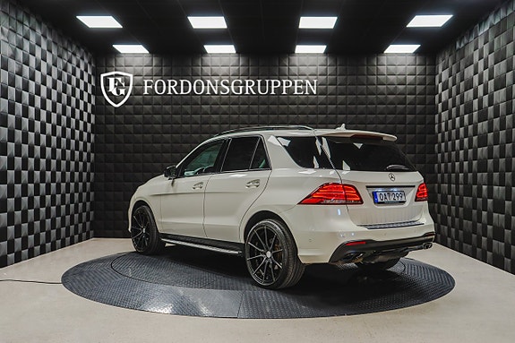 Mercedes-Benz GLE350 d 4 of 5