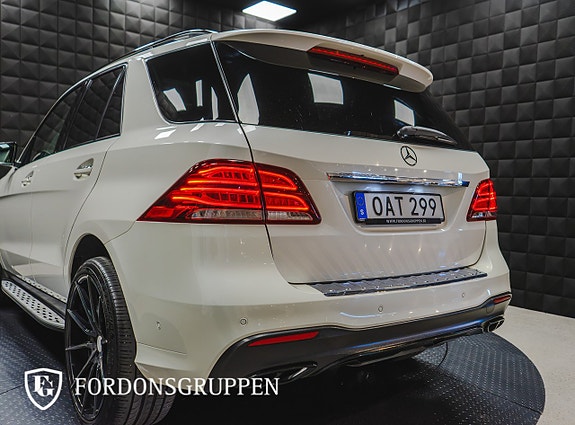 Mercedes-Benz GLE350 d 5 of 5