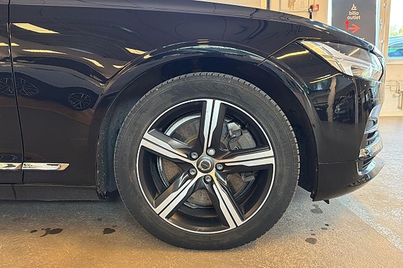 Volvo V90 4 of 5