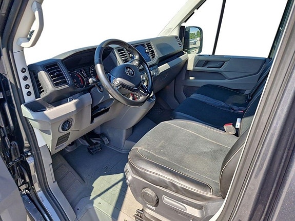 Volkswagen Crafter 5 of 5
