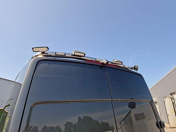 Volkswagen Crafter 6 of 7