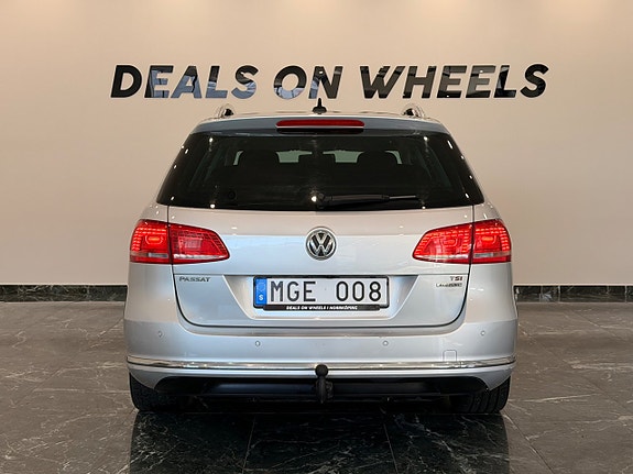 Volkswagen Passat 6 of 19