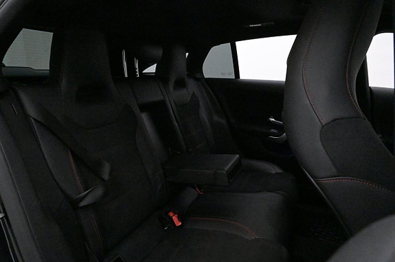 Mercedes-Benz CLA250 e 18 of 27