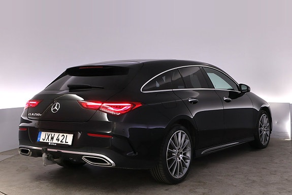 Mercedes-Benz CLA250 e 5 of 27