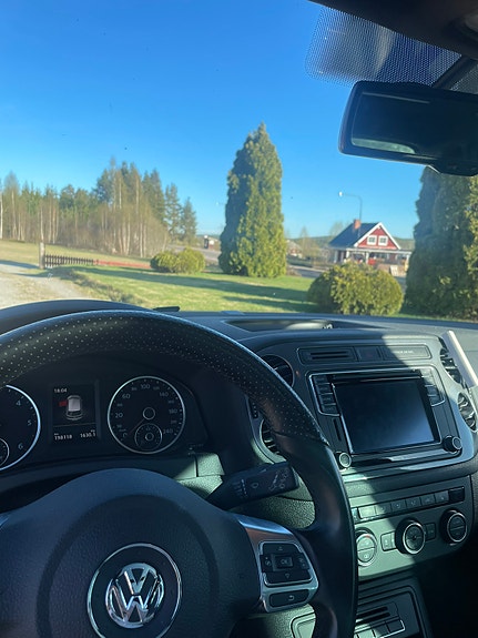 Volkswagen Tiguan 8 of 10