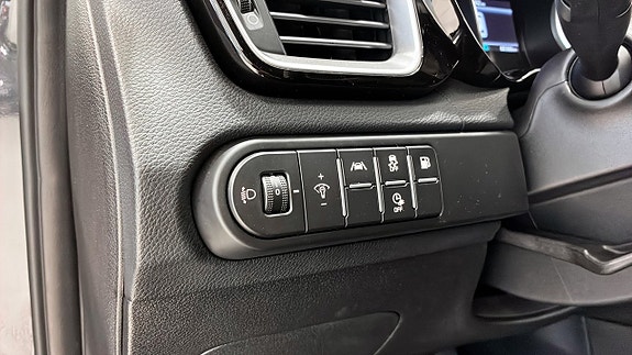 Kia Ceed 9 of 16