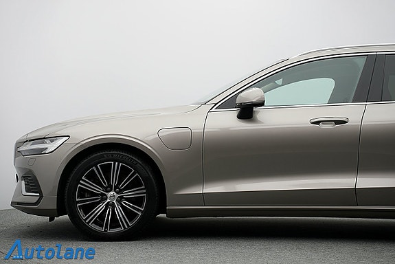 Volvo V60 12 of 30