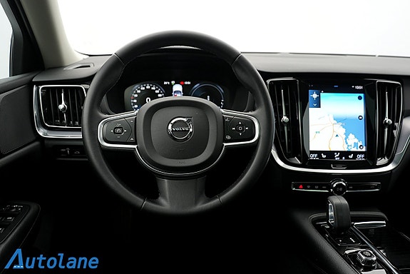 Volvo V60 16 of 30
