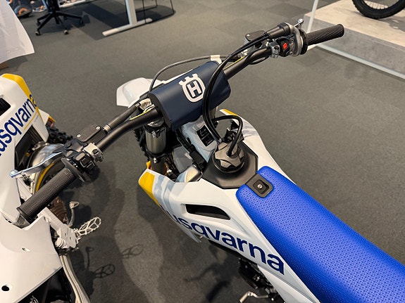 Husqvarna FC 450 5 of 5