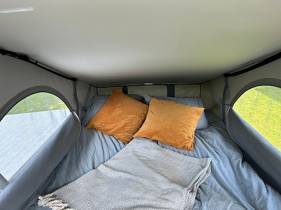 Volkswagen California 15 of 24