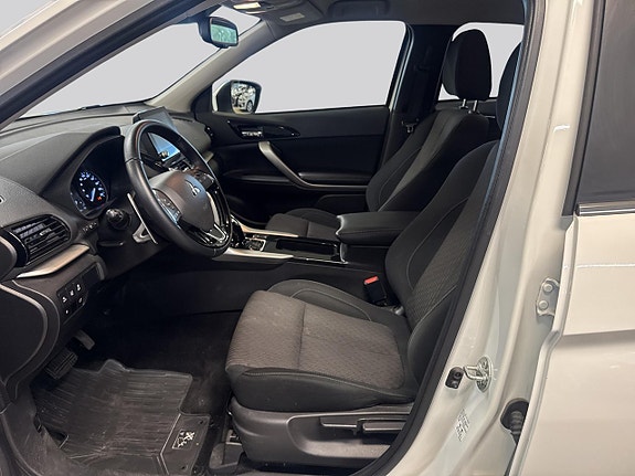 Mitsubishi Eclipse Cross 8 of 17