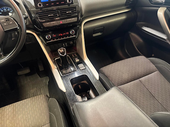 Mitsubishi Eclipse Cross 12 of 17