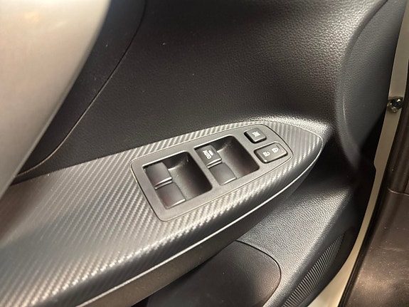 Mitsubishi Eclipse Cross 16 of 17