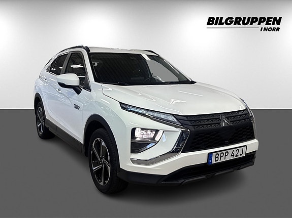 Mitsubishi Eclipse Cross 3 of 17