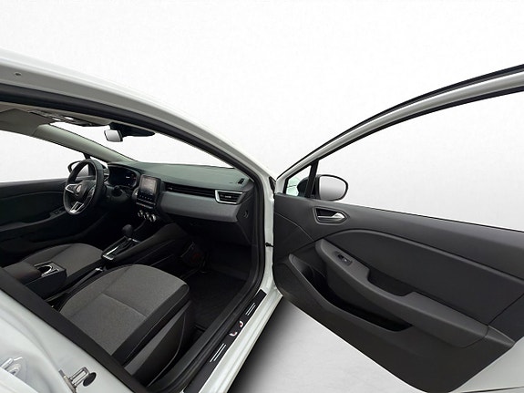 Renault Clio 15 of 30