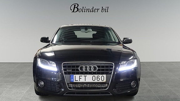 Audi A5 2 of 21