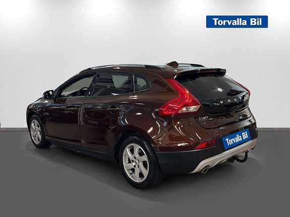 Volvo V40 Cross Country 6 of 16