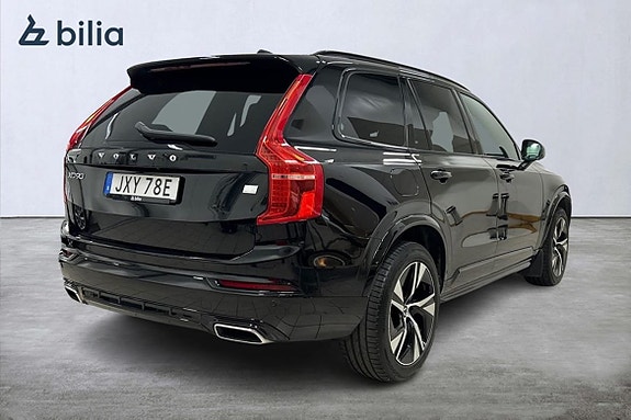Volvo XC90 2 of 5