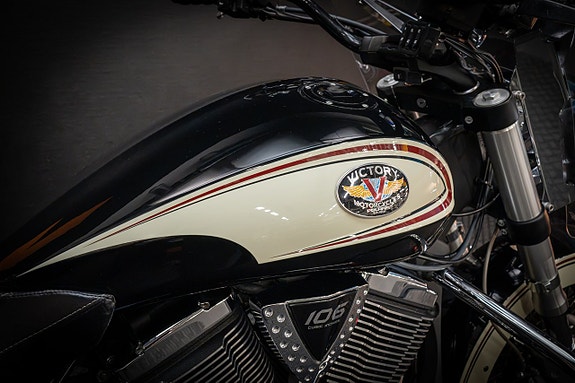 Victory Cross Roads ''Limited edition nr 328'' 10 of 15