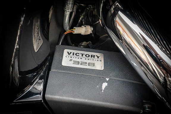 Victory Cross Roads ''Limited edition nr 328'' 12 of 15