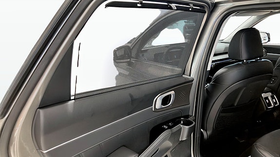 Kia Sorento 16 of 19