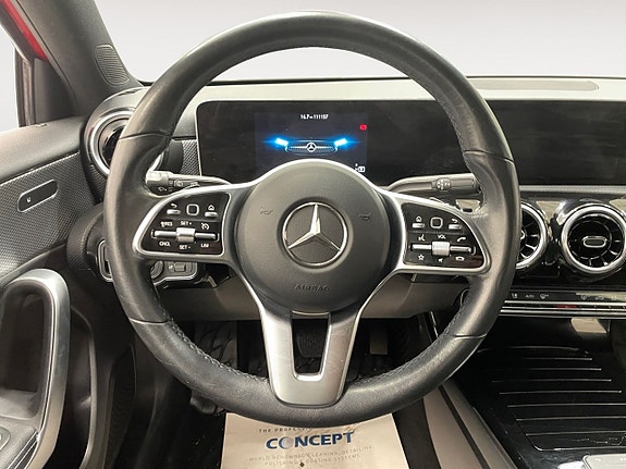 Mercedes-Benz A180 13 of 23