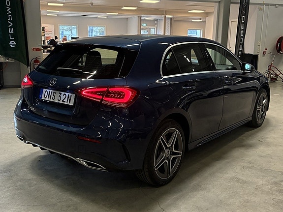 Mercedes-Benz A250 e 4 of 19