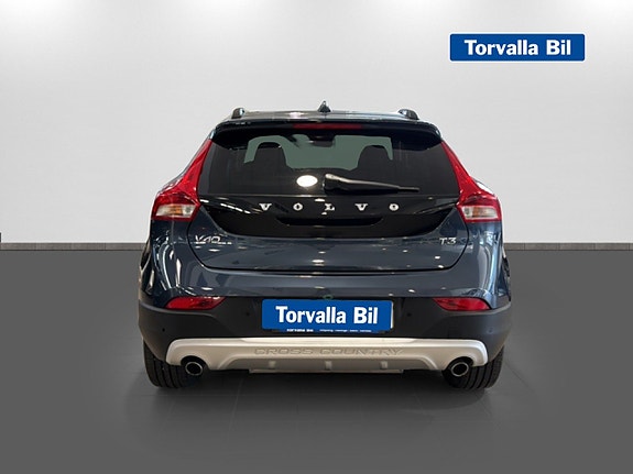 Volvo V40 Cross Country 5 of 5