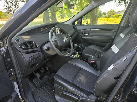 Renault Scenic III 8 of 13