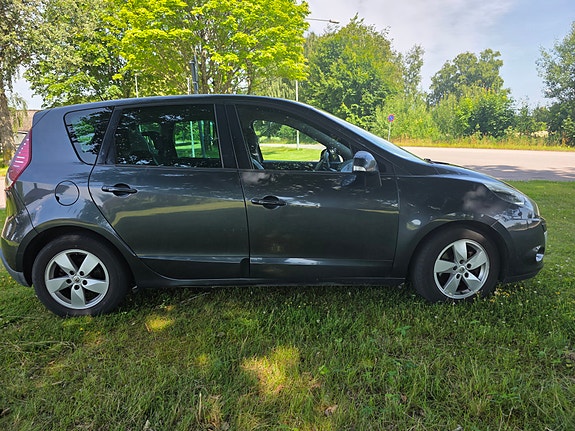 Renault Scenic III 4 of 13
