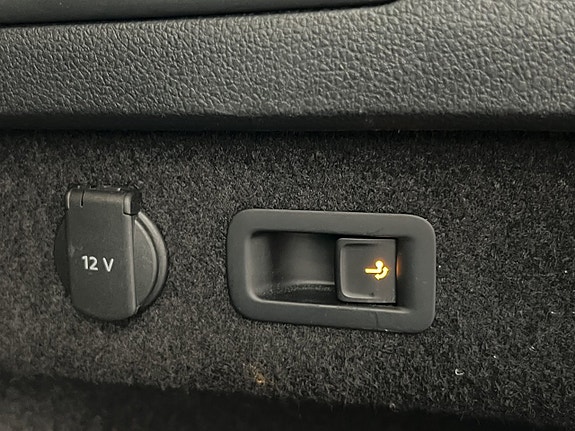 Volkswagen Passat 29 of 29