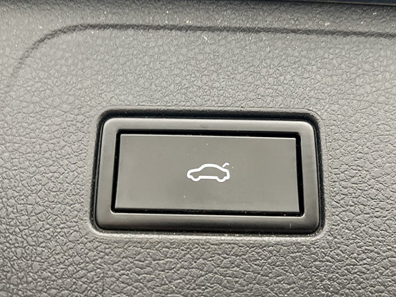 Volkswagen Passat 27 of 29