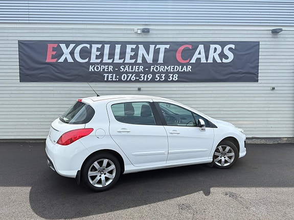 Peugeot 308 4 of 5