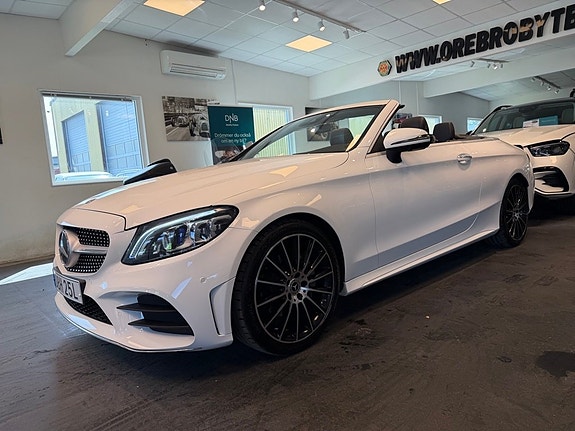 Mercedes-Benz C220 d 2 of 28