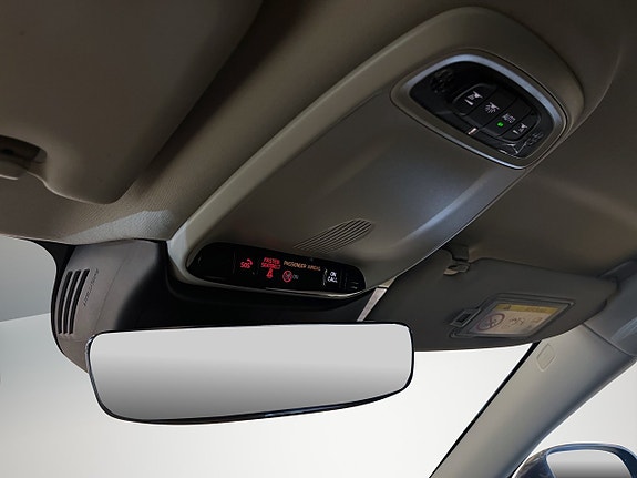 Volvo V60 Cross Country 23 of 27